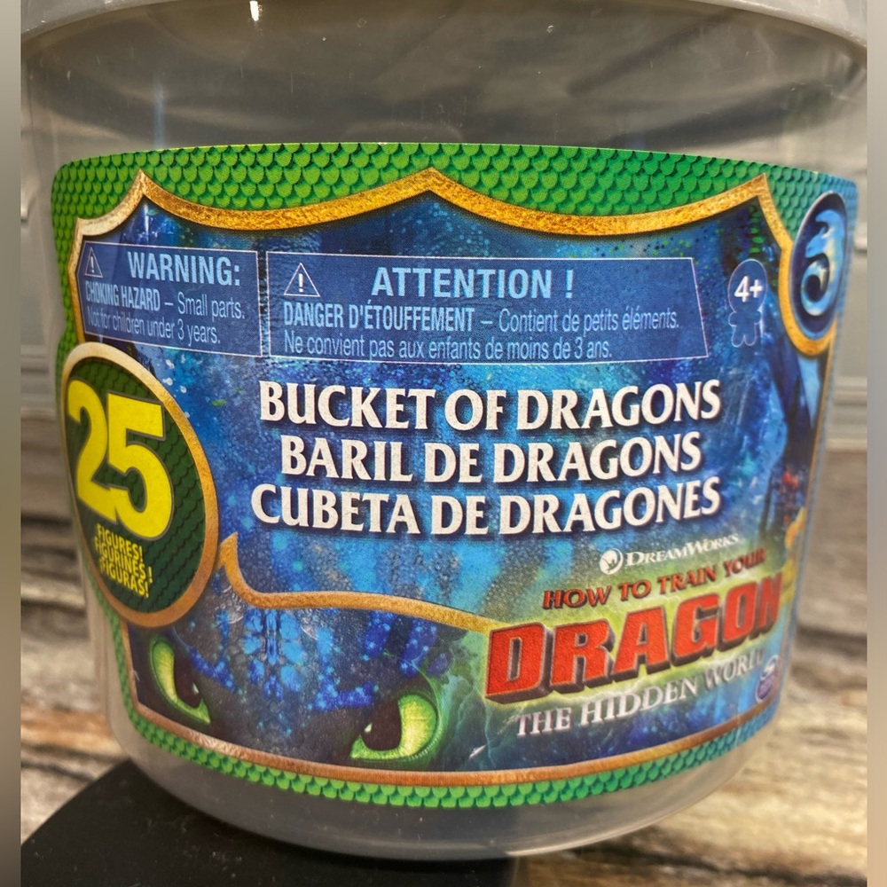 BUCKET OF DRAGONS - how to train your dragon